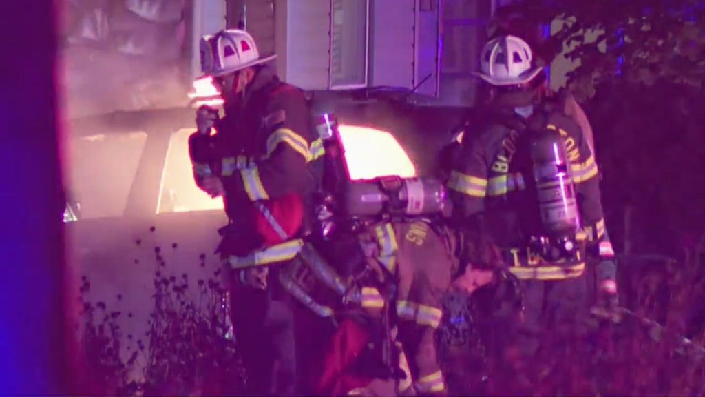 Fire destroys home, detached garage in St. Louis Park, city officials say — WCCO / CBS Minnesota, Brooklyn Park Sports news