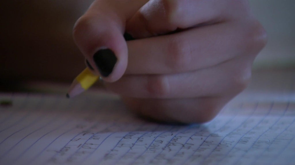 St. Paul educators union says district's plan to cut English learner teachers was made in secret — WCCO / CBS Minnesota, Brooklyn Park Schools news