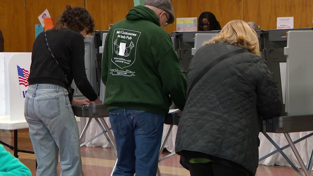 Minneapolis seeing "very high" early voter turnout ahead of next week's midterms — Brooklyn Park Community news