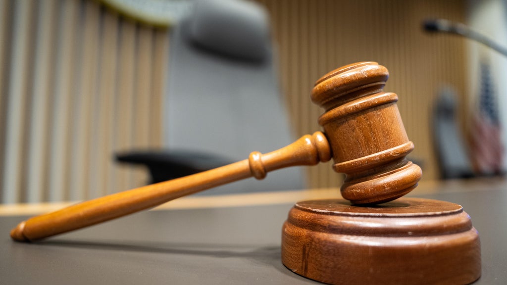 Bloomington man who sexually assaulted 16-year-old girl sentenced to 4 years in prison — WCCO / CBS Minnesota, Brooklyn Park Health news