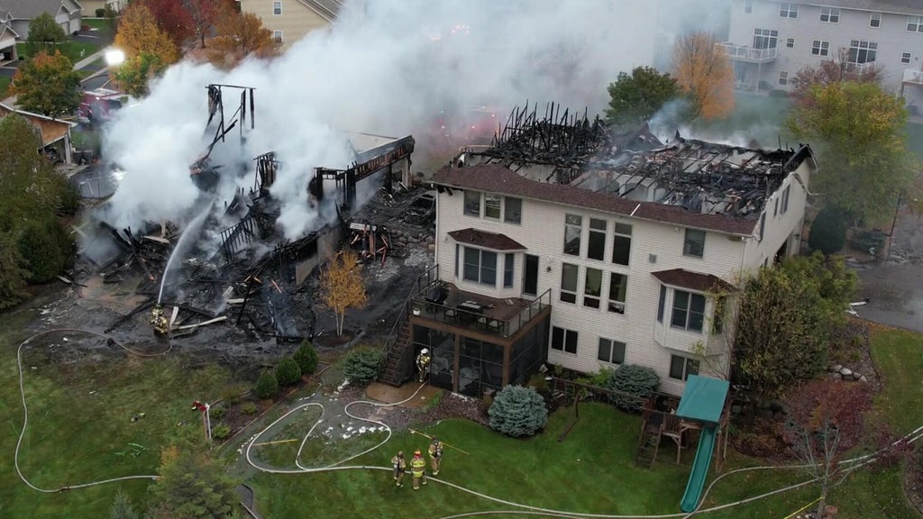 1 person unaccounted for in Victoria neighborhood fire, mayor says — WCCO / CBS Minnesota, Brooklyn Park Real Estate news