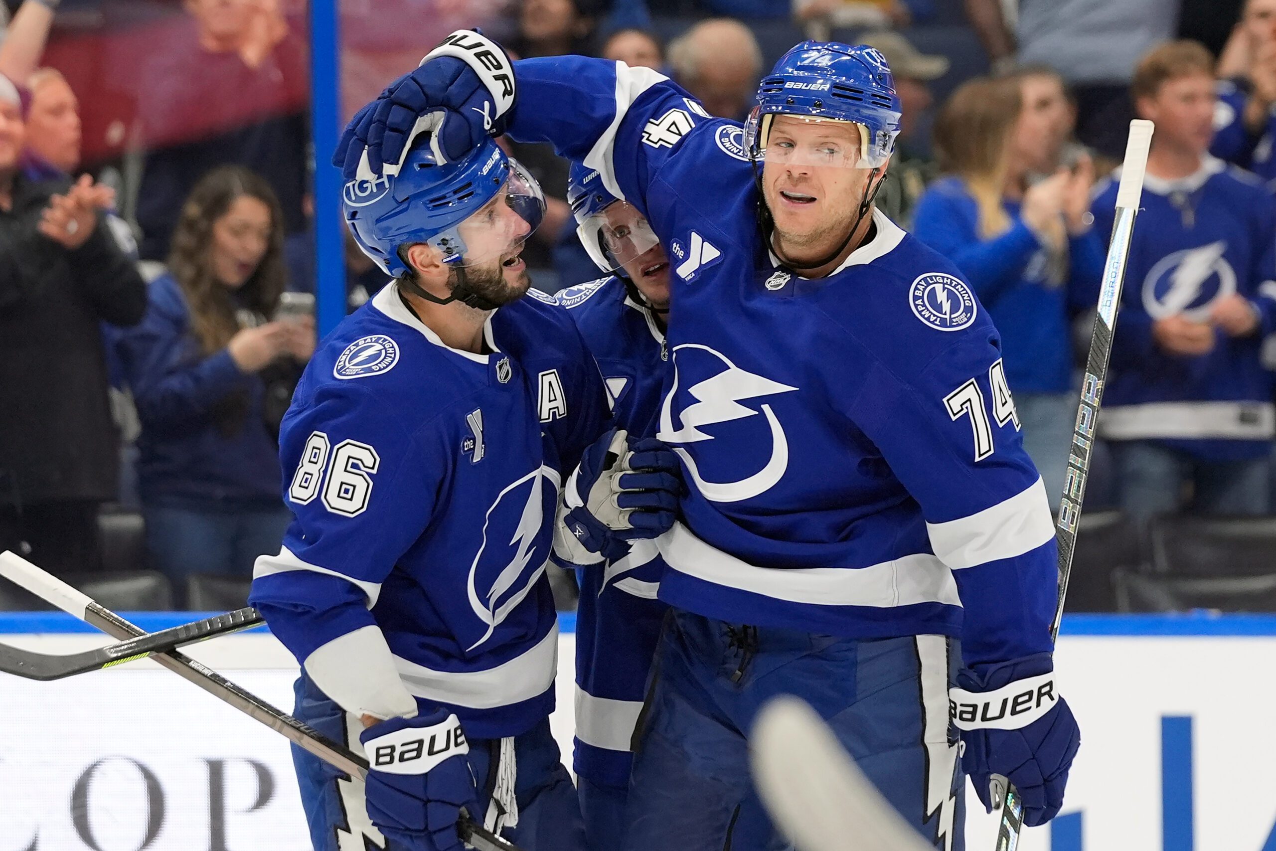 Carlson scores twice to help the Lightning beat the Wild 3-2 — KSTP 5