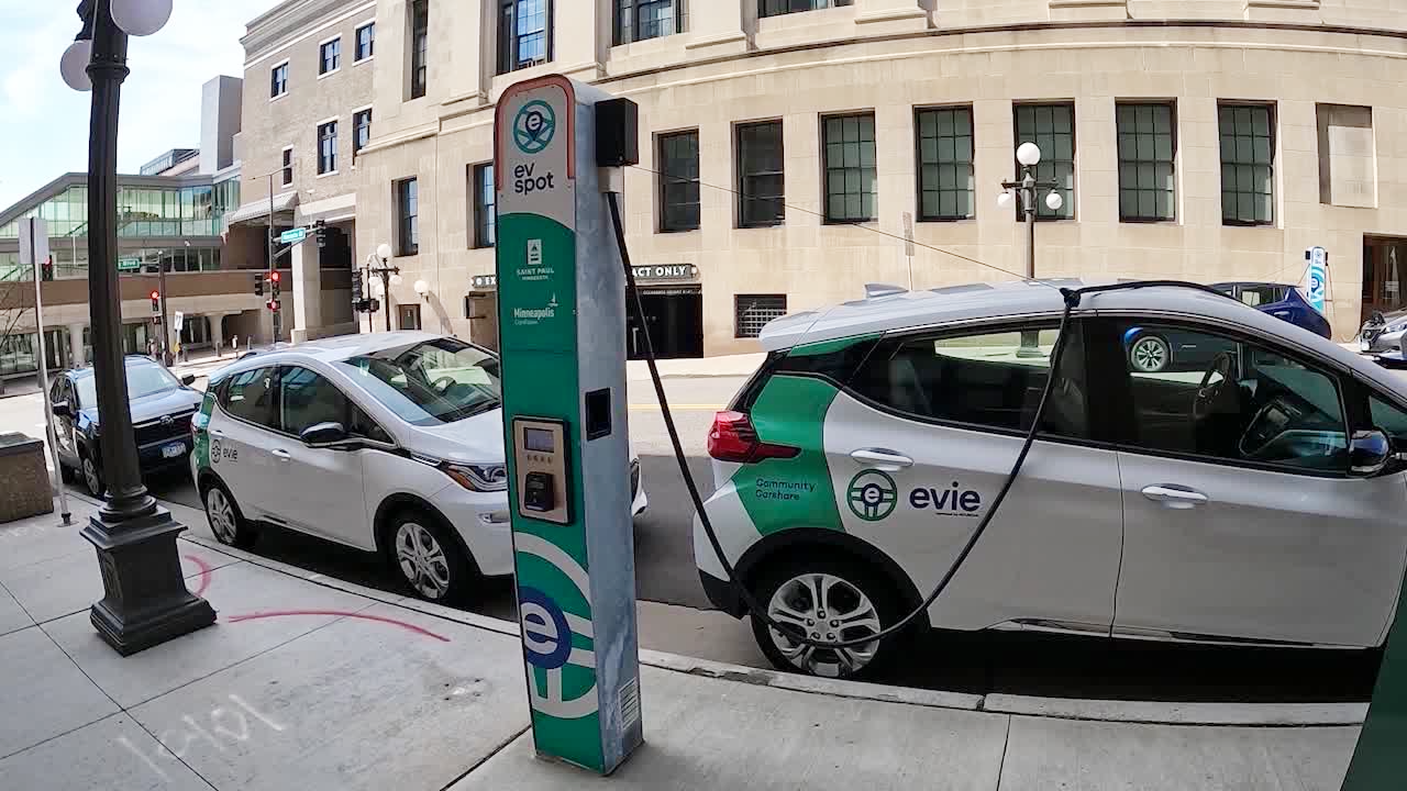 Hourcar to shut down after 20 years, ending Evie carshare service — KSTP 5, Brooklyn Park Community news