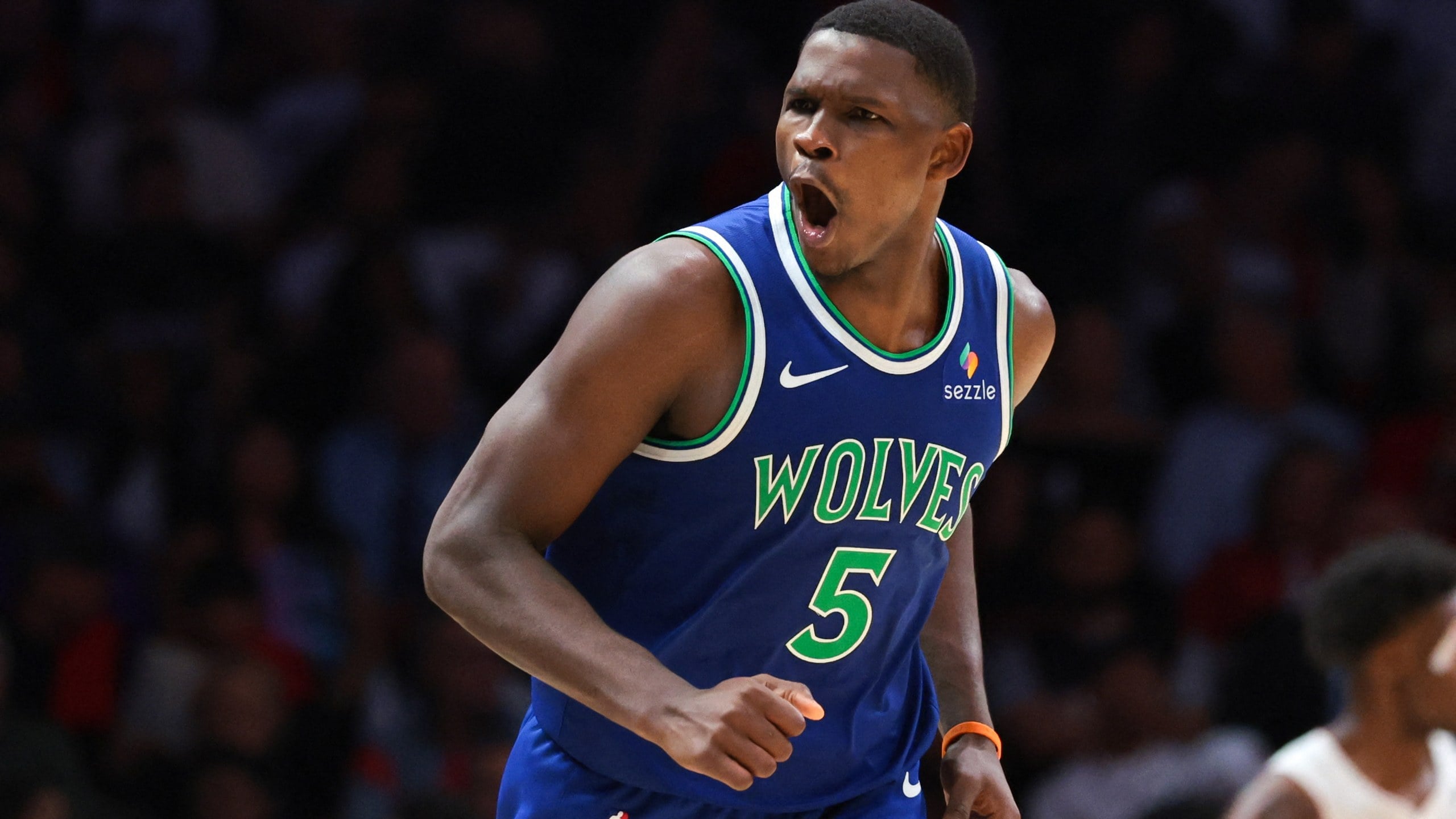 Heat Coach Reveals Bench Player Who Talked Wolves Superstar Into Frenzy — Minnesota Sports Fan, Brooklyn Park Business news