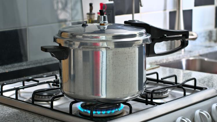 Stop using this Power Quick Pot pressure cooker immediately, CPSC warns — KARE 11 Food — Gopher, Brooklyn Park Dining news