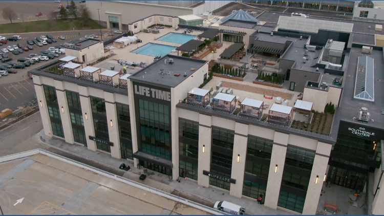 Life Time CEO defends rising membership costs as Minnesota company expands into luxury living — KARE 11 Local, Brooklyn Park Business news