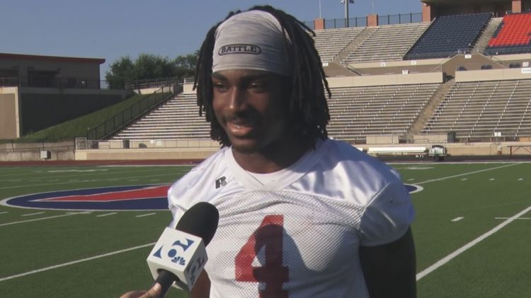 Midway's Lathan Whisenton sets school record for career rushing touchdowns — KCEN (Central Texas), Brooklyn Park Schools news