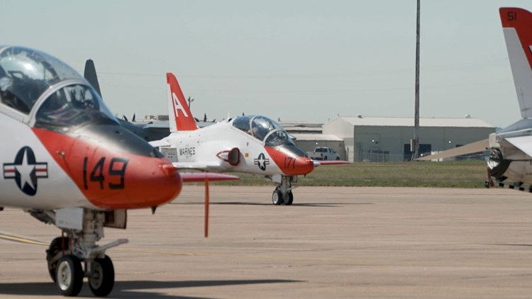 Pilots and emergency crews mobilize in North Texas amid Hurricane Isaias evacuation — WFAA (Dallas-Fort Worth), Brooklyn Park Community news