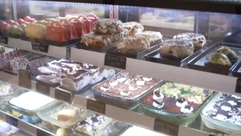 Haraz brings Yemeni coffee and unique crunchy pastries to Pembroke Pines — WSVN Entertainment, Brooklyn Park Business news